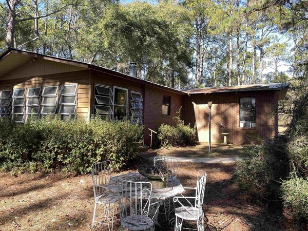 2509 E 98 Highway, Carrabelle, FL 32322