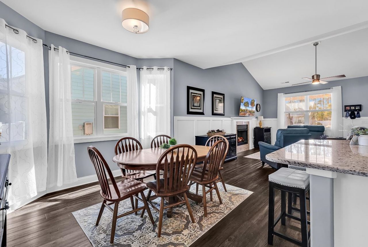 345 Waties Dr. Photo 11