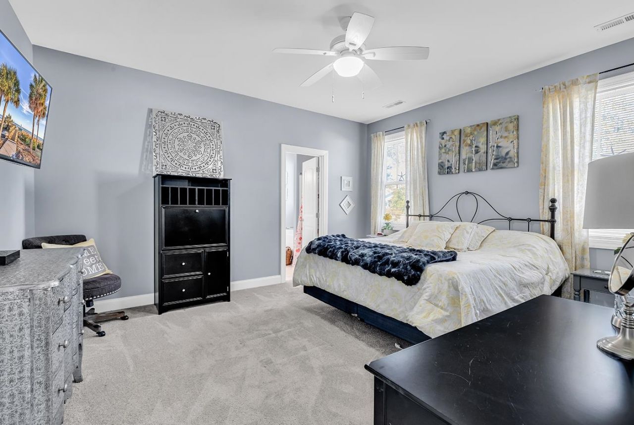 345 Waties Dr. Photo 17