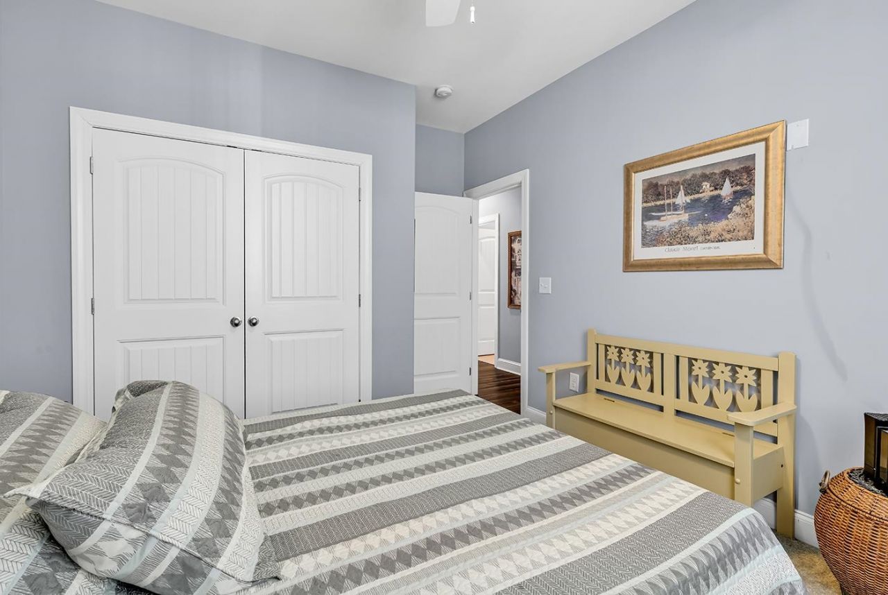 345 Waties Dr. Photo 21