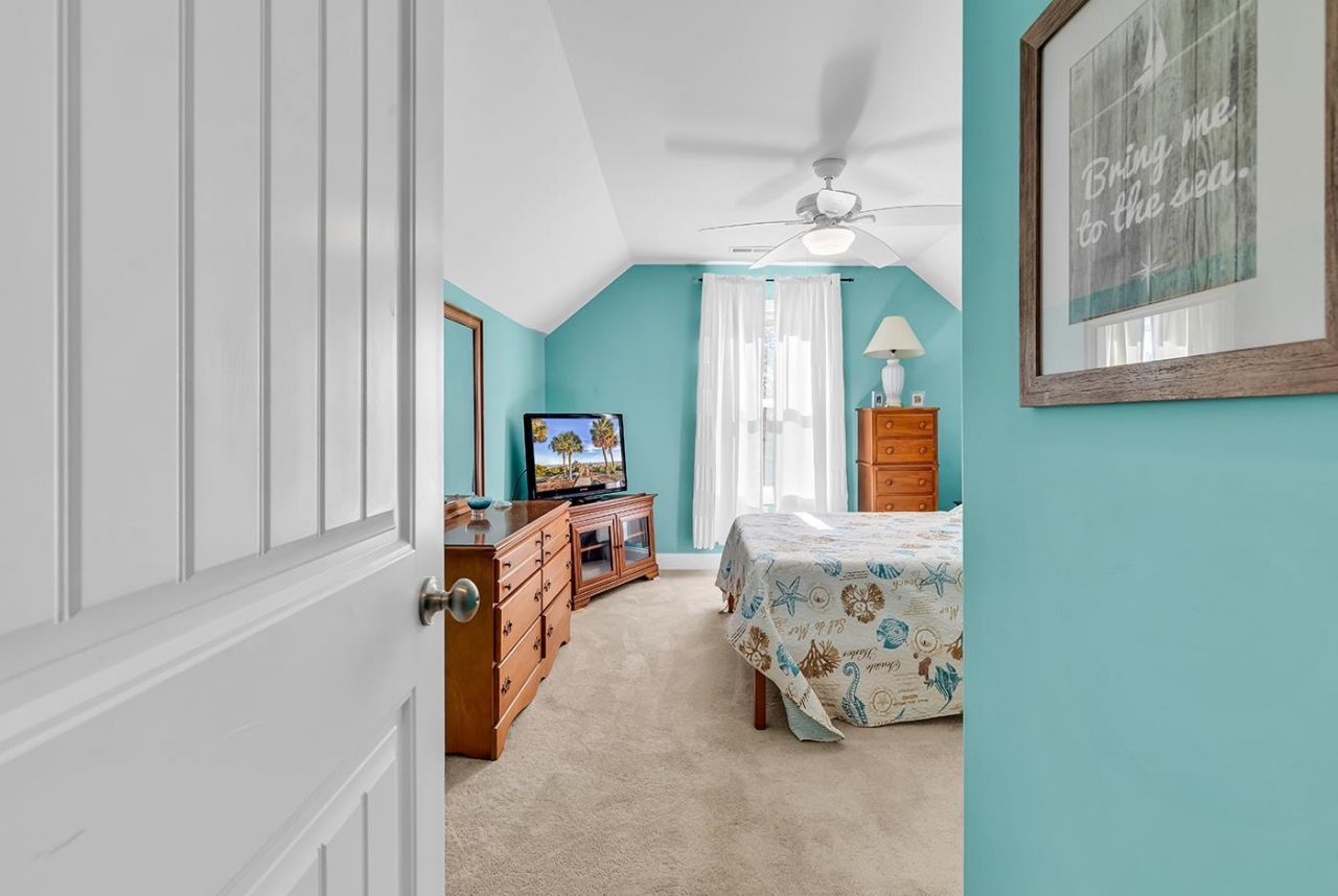 345 Waties Dr. Photo 28