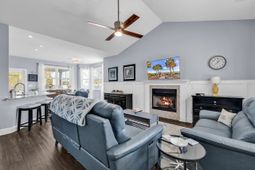 345 Waties Dr. photo 4