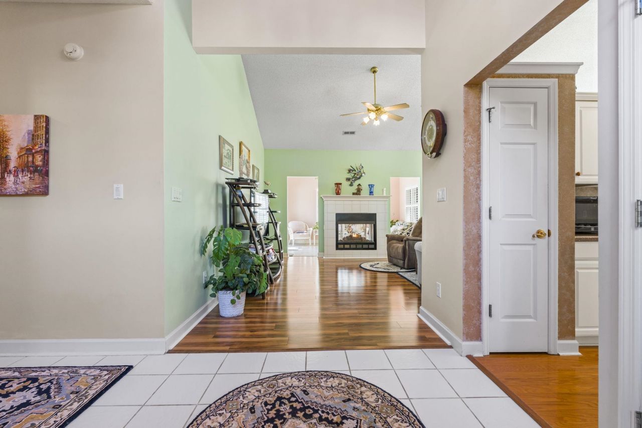 482 Shellbank Dr. Photo 11