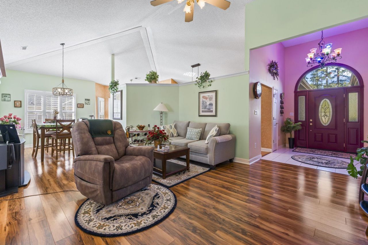 482 Shellbank Dr. Photo 12