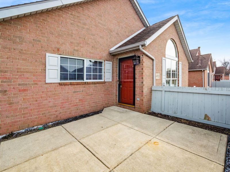 4920 Meadow Run Drive, Hilliard, OH 43026 Photo 4
