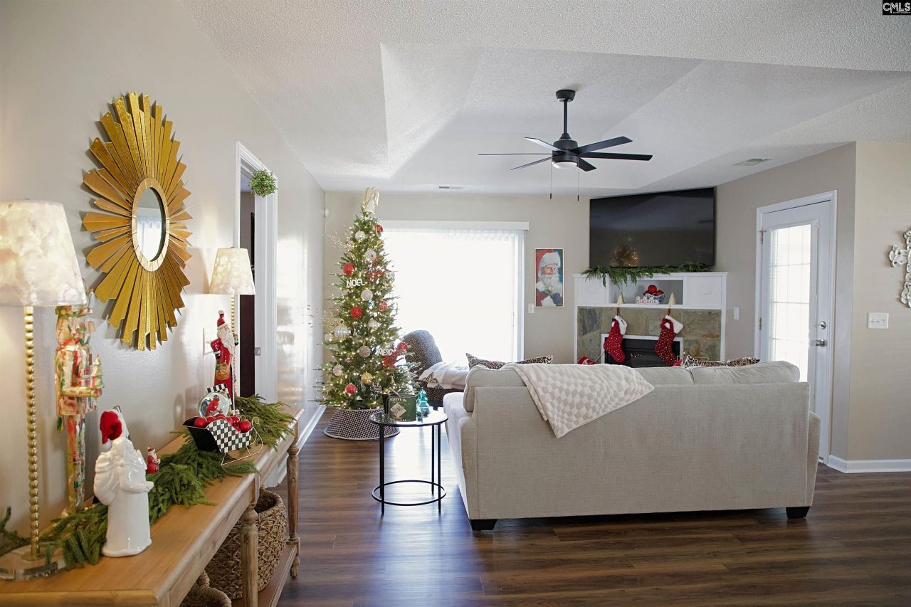 132 Ridge Terrace Photo 3