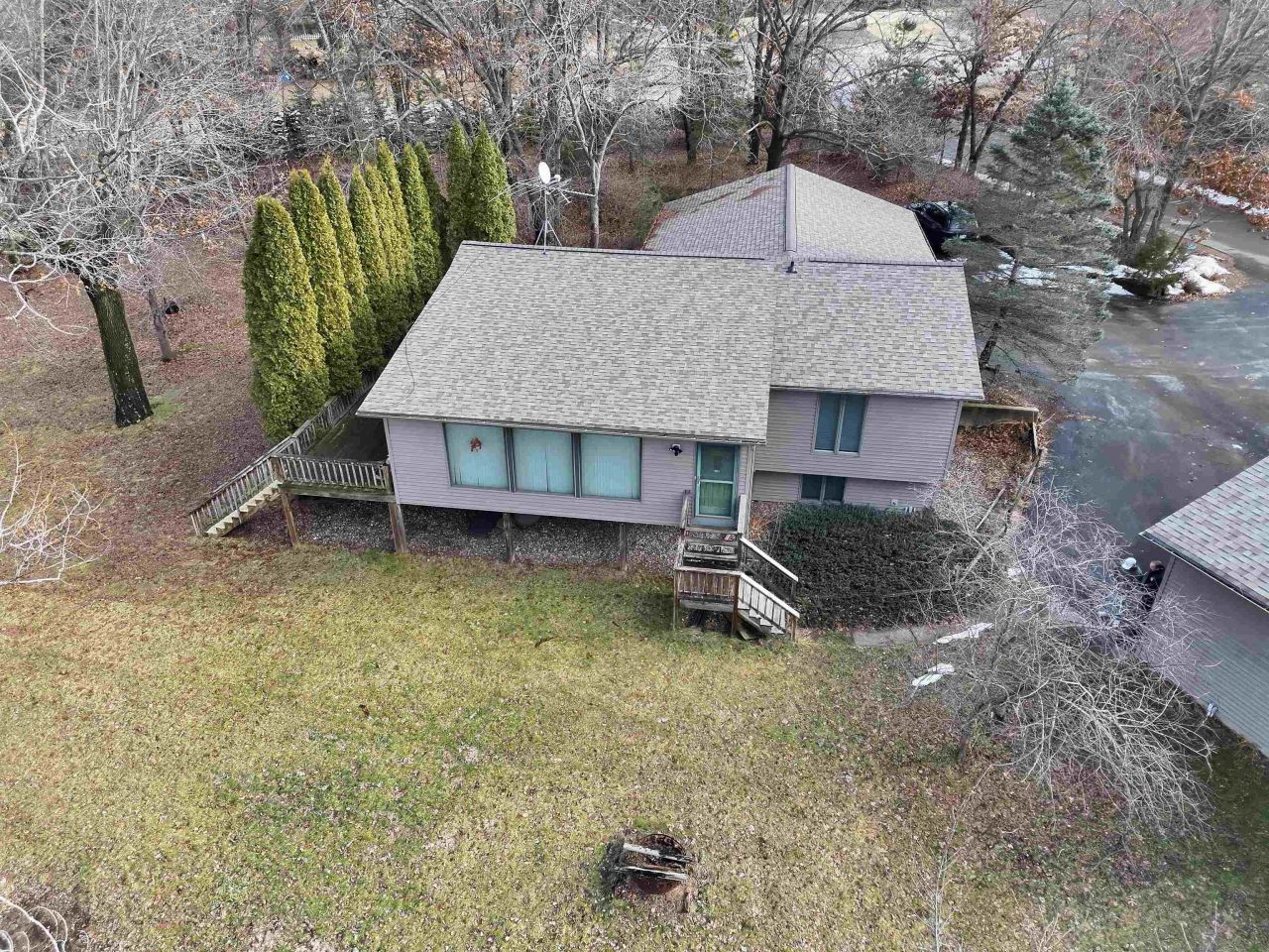 N6333 Suburban Heights Road, Pardeeville, WI 53954 Main Photo