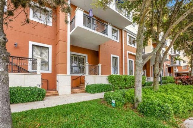 8395 SW 73rd Ave , Unit 104, Miami, FL 33143 Photo