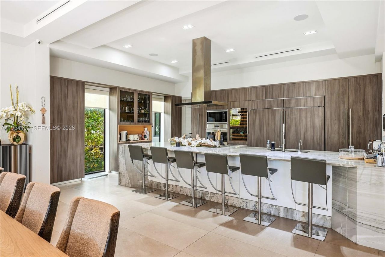 364 Golden Beach Dr , Golden Beach, FL 33160 Photo