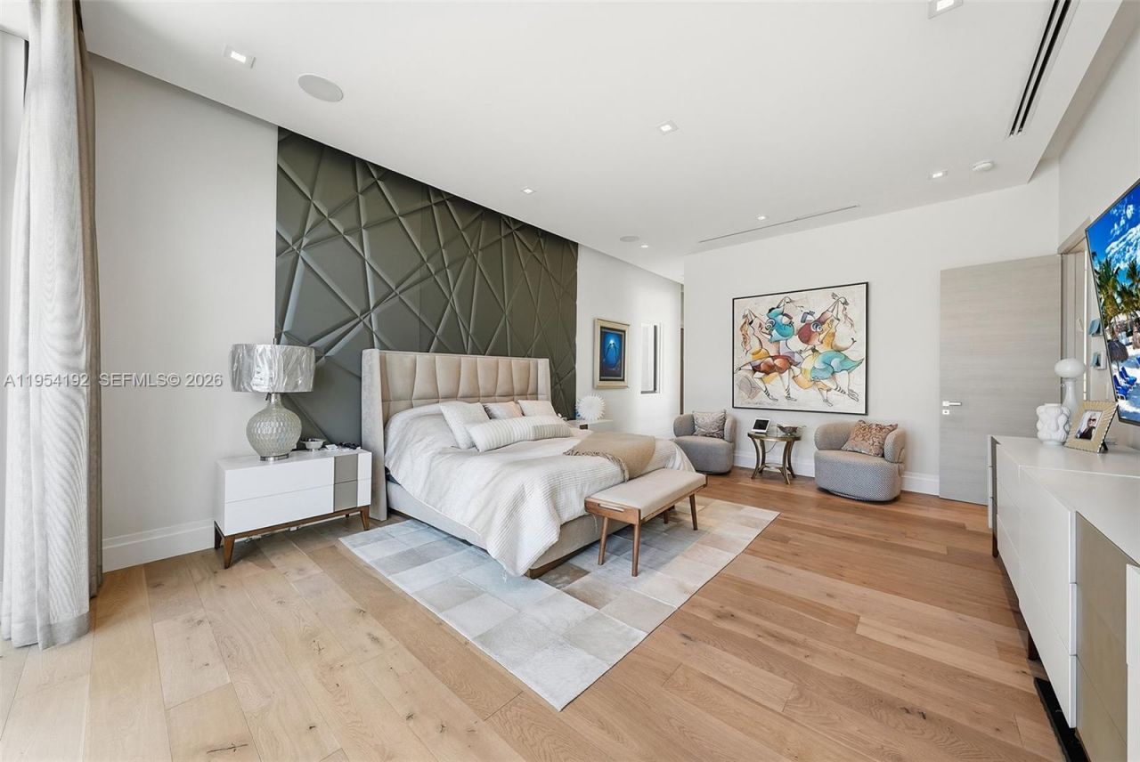 364 Golden Beach Dr , Golden Beach, FL 33160 Photo