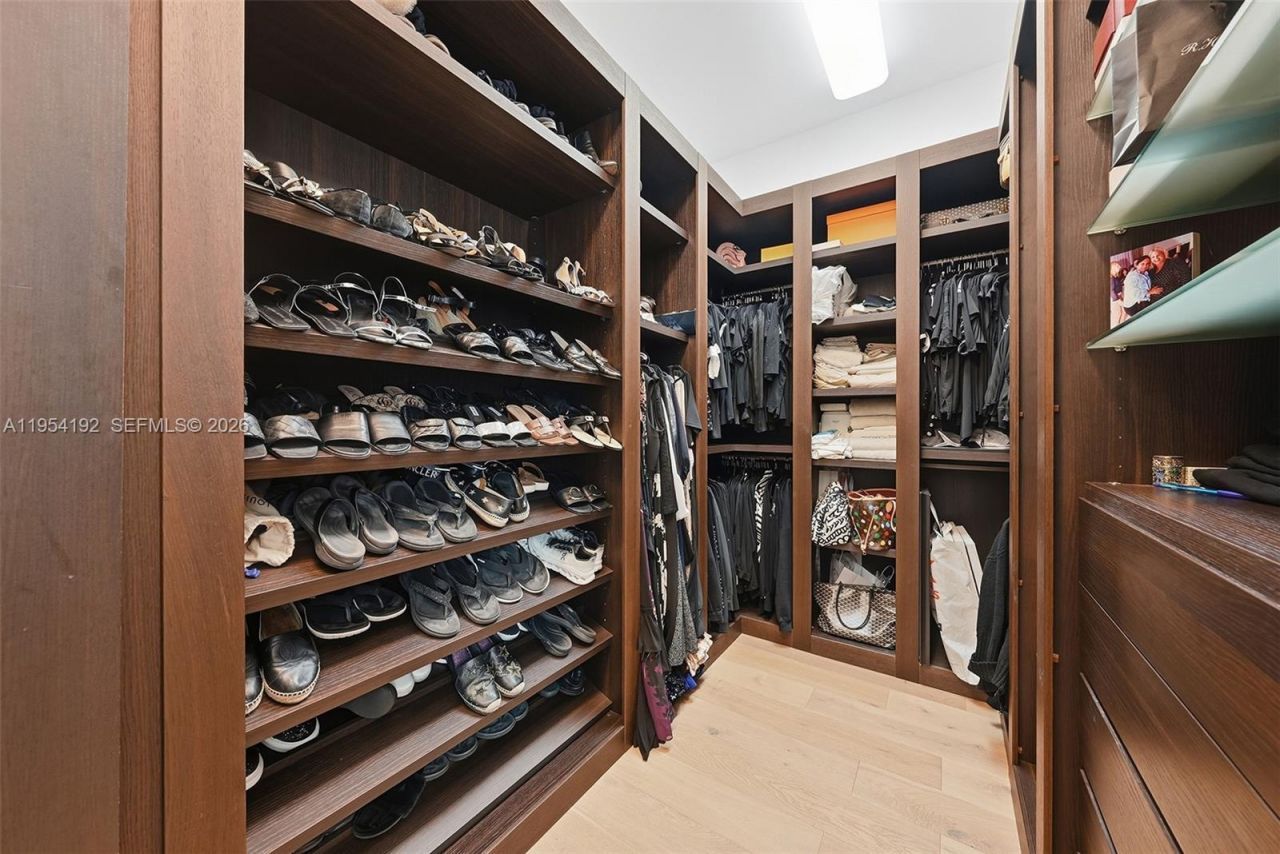 364 Golden Beach Dr , Golden Beach, FL 33160 Photo