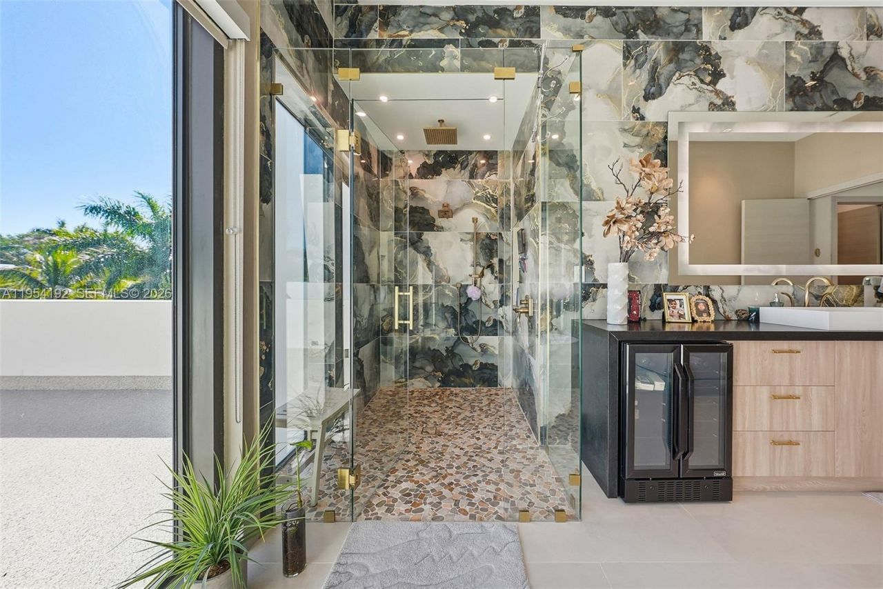 364 Golden Beach Dr , Golden Beach, FL 33160 Photo