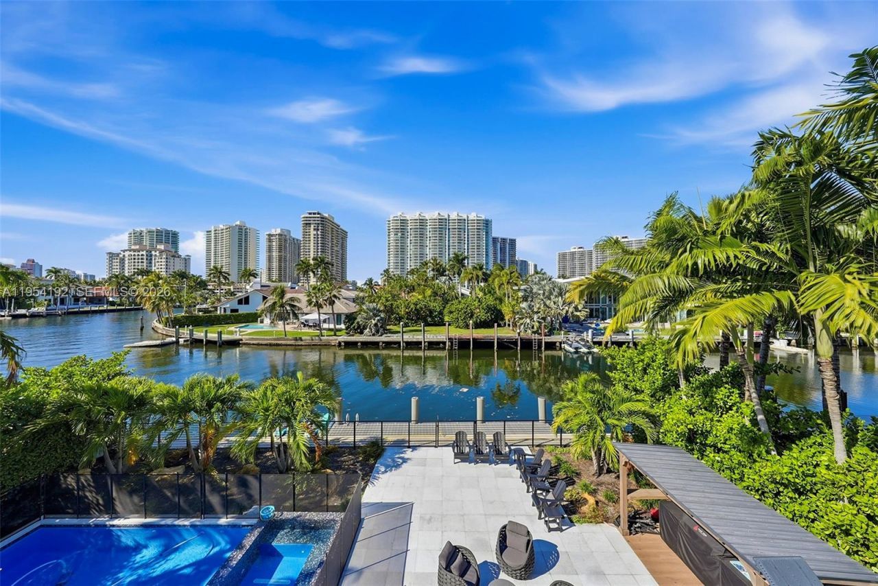 364 Golden Beach Dr , Golden Beach, FL 33160 Photo