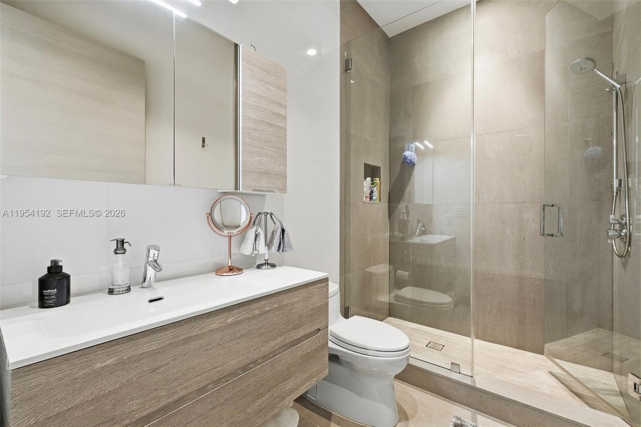 364 Golden Beach Dr , Golden Beach, FL 33160 Photo