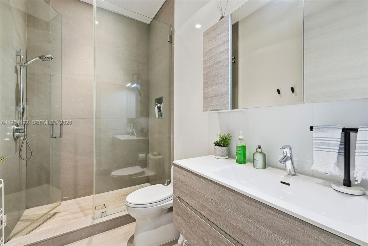 364 Golden Beach Dr , Golden Beach, FL 33160 Photo