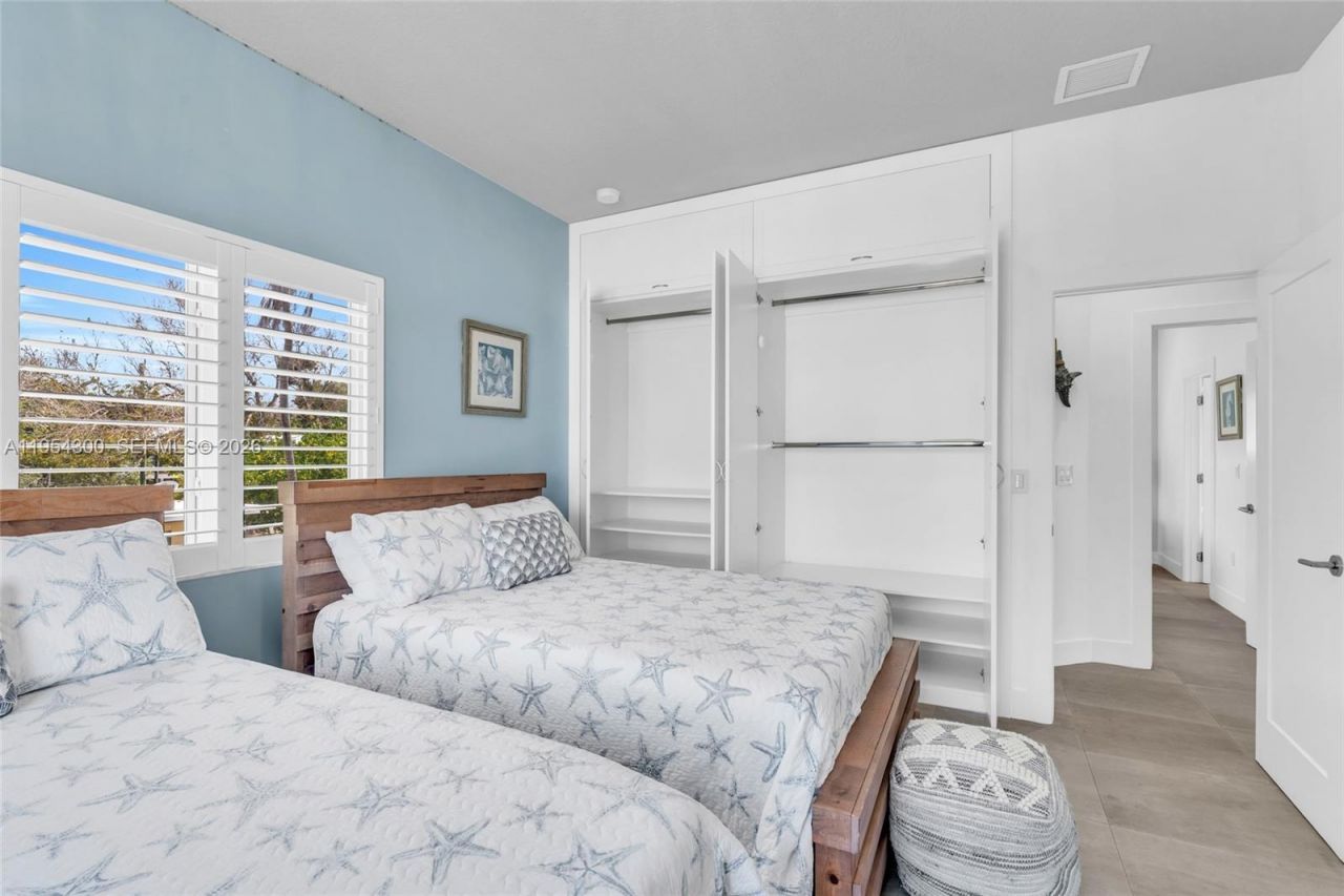 16 N Channel Dr, Key Largo, FL 33037 Photo