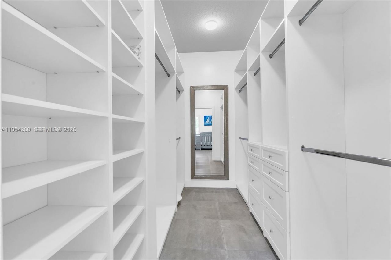 16 N Channel Dr, Key Largo, FL 33037 Photo