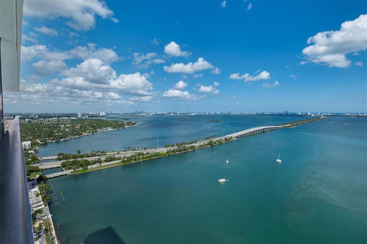 3131 NE 7th Ave , Unit 3605, Miami, FL 33137 Photo