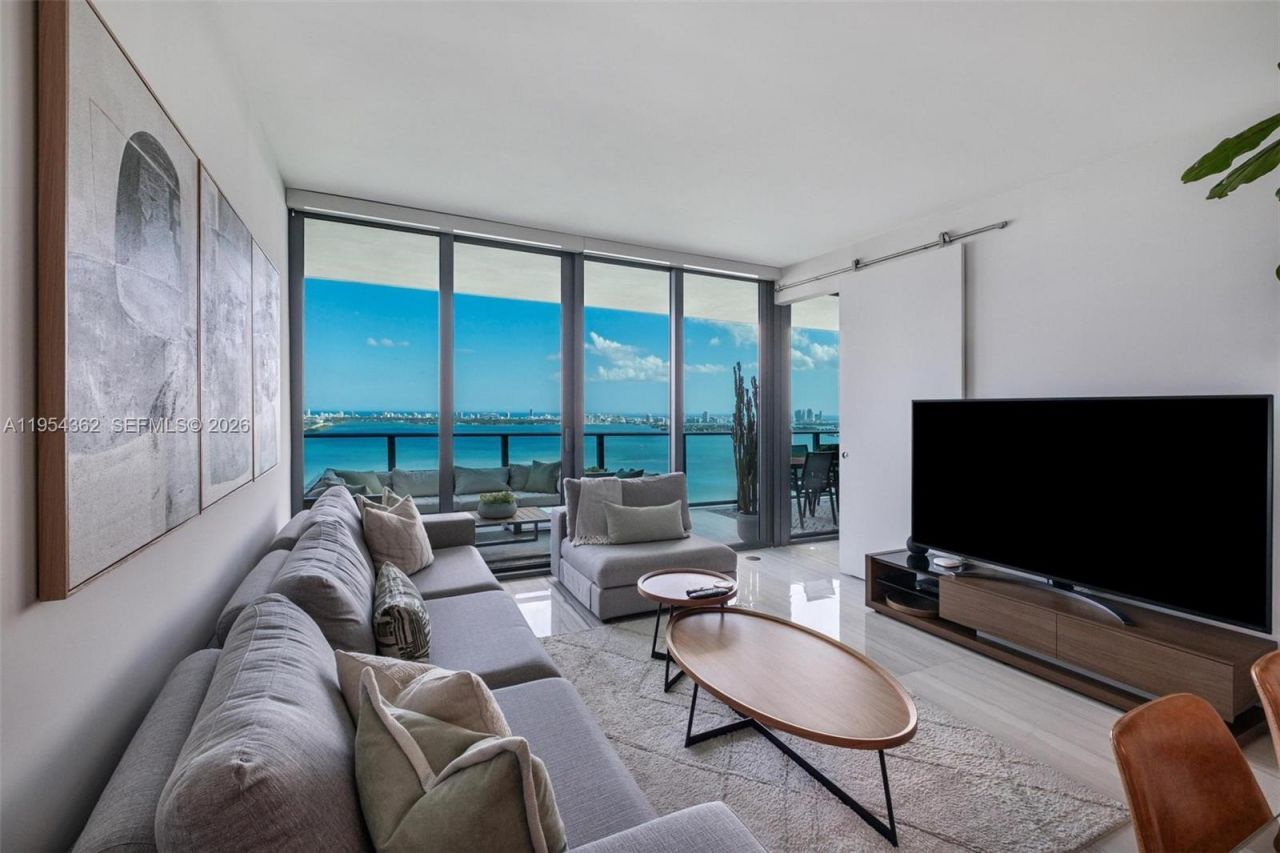 3131 NE 7th Ave , Unit 3605, Miami, FL 33137 Photo