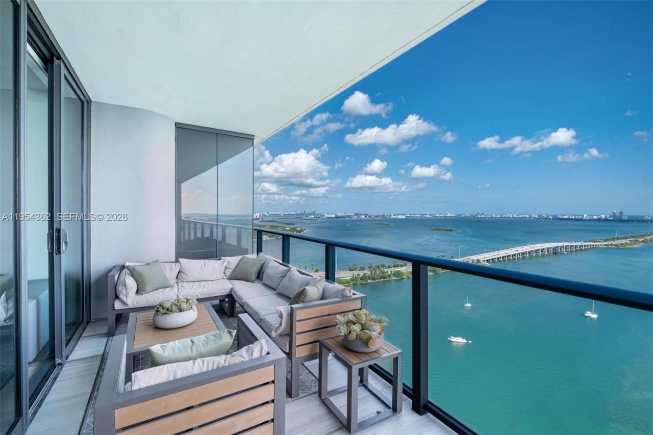 3131 NE 7th Ave , Unit 3605, Miami, FL 33137 Photo