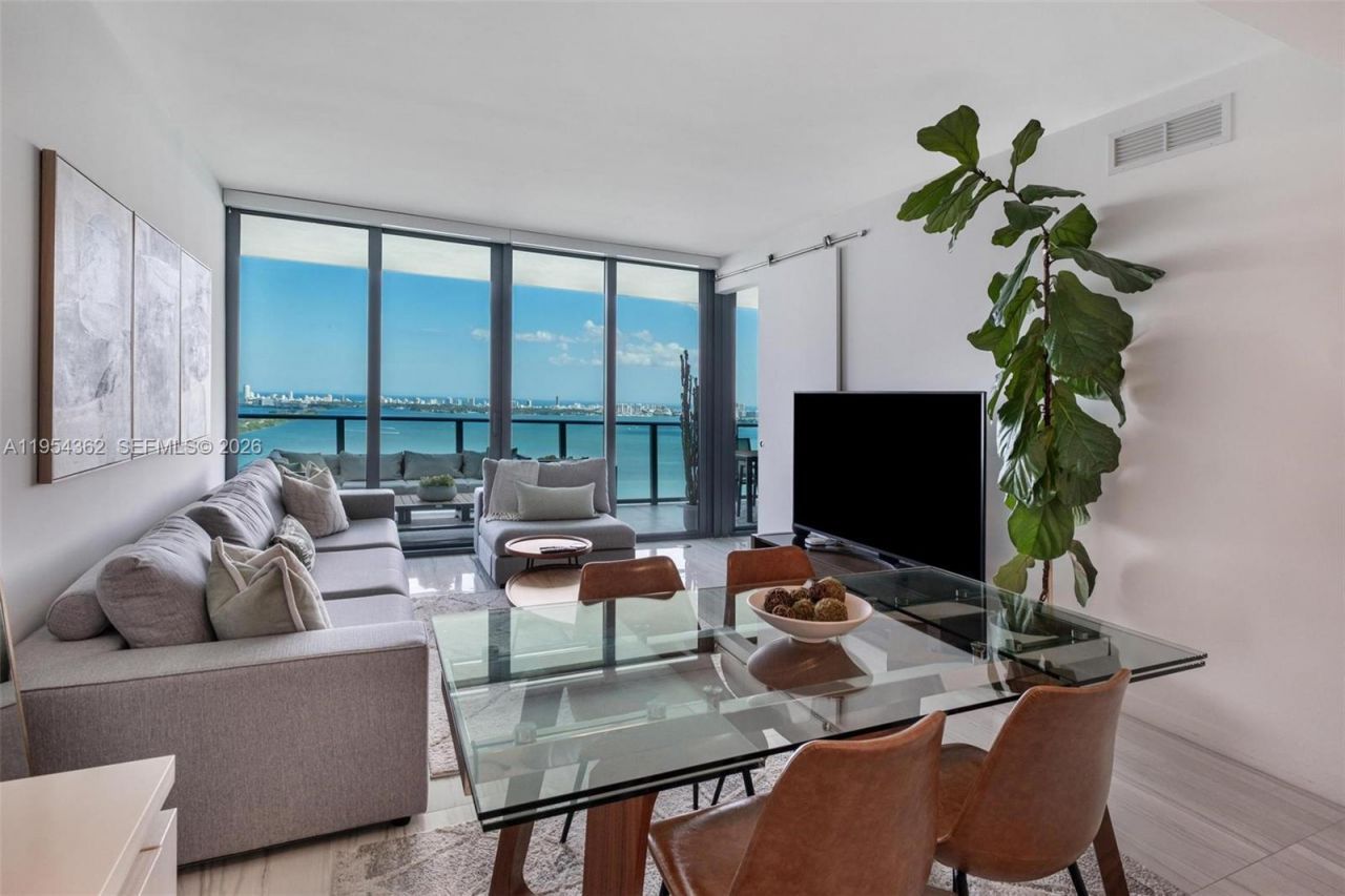 3131 NE 7th Ave , Unit 3605, Miami, FL 33137 Photo