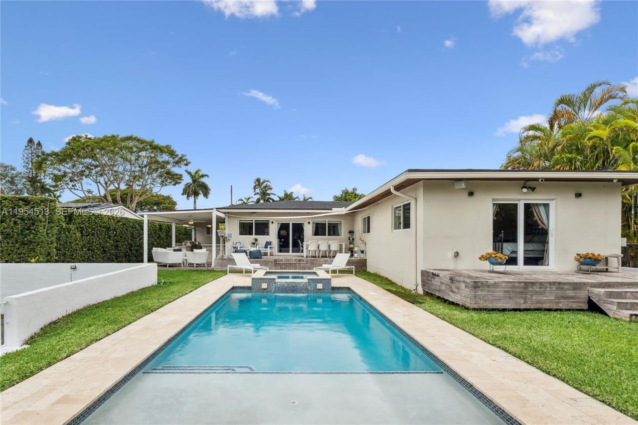 13801 S Biscayne River Rd, Unit 13801, Miami, FL 33161 Photo