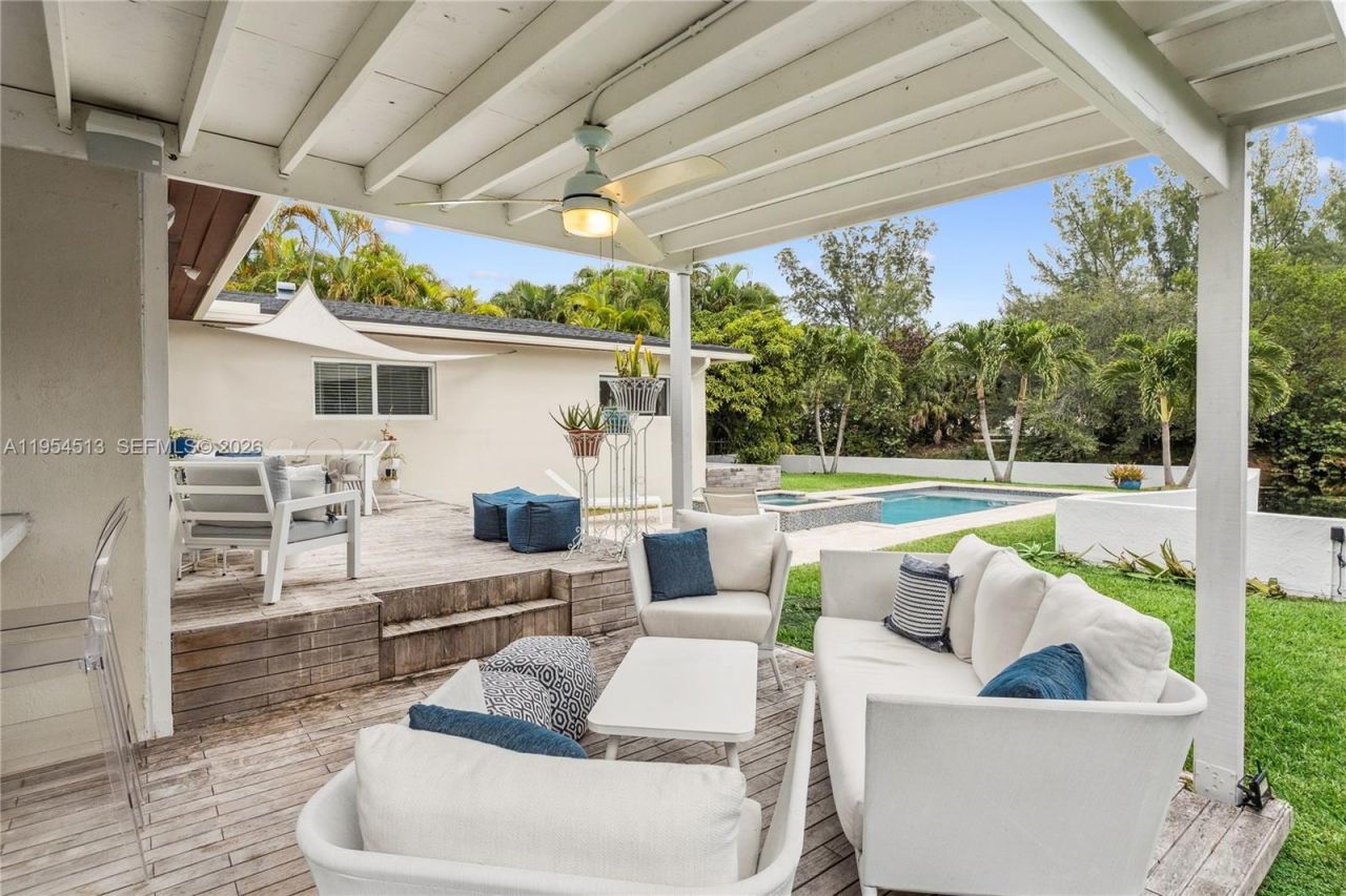 13801 S Biscayne River Rd, Unit 13801, Miami, FL 33161 Photo