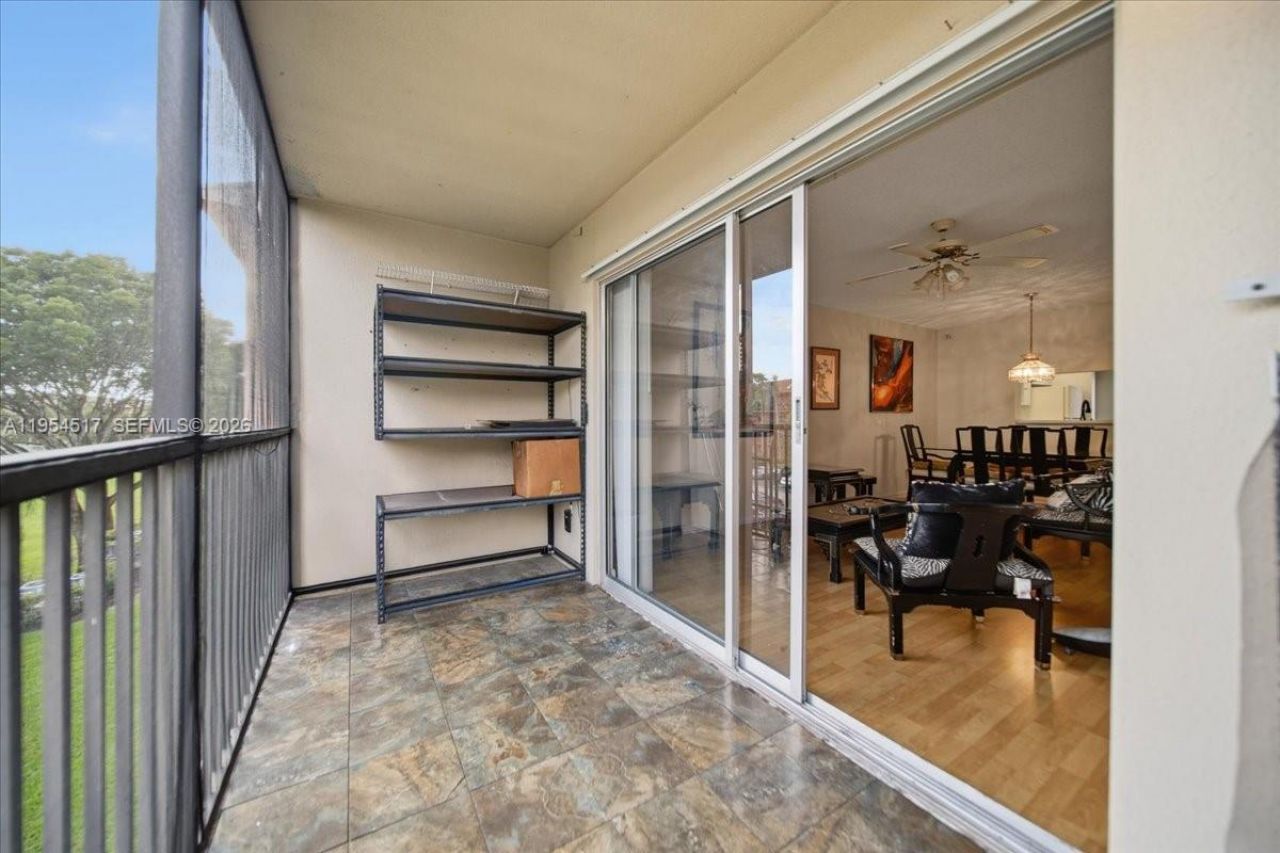 601 SW 142nd Ave , Unit 304Q, Pembroke Pines, FL 33027 Photo