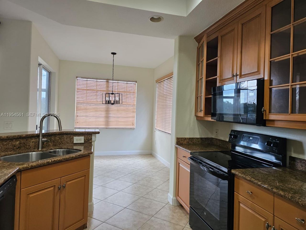 8255 NW 128th Ln, Unit 19-C, Parkland, FL 33076 Photo