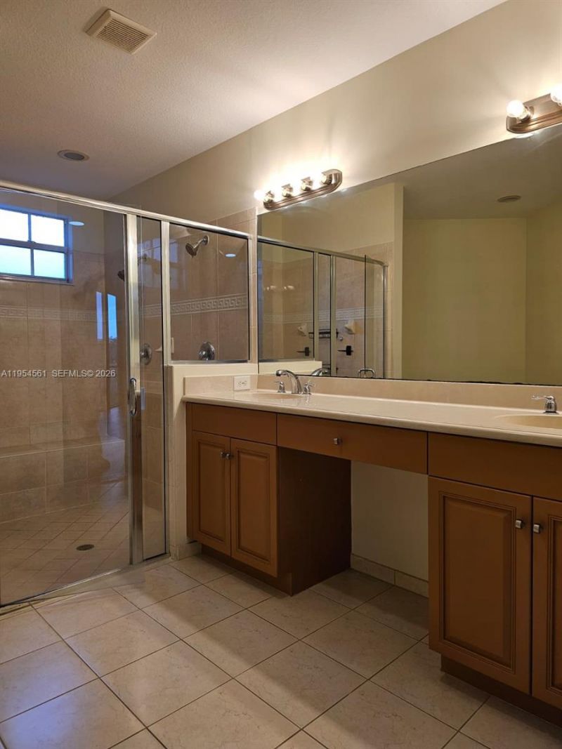 8255 NW 128th Ln, Unit 19-C, Parkland, FL 33076 Photo