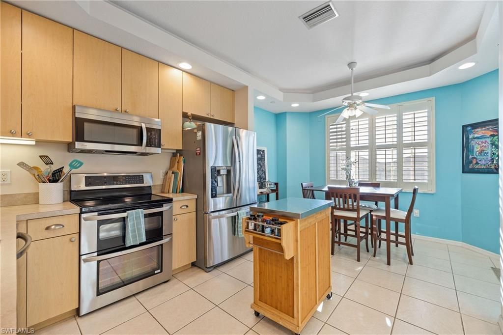 1121 Van Loon Commons Cir, Unit 305, Cape Coral, FL 33909 Photo