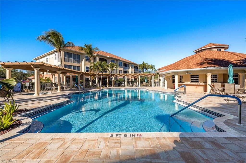 1121 Van Loon Commons Cir, Unit 305, Cape Coral, FL 33909 Photo