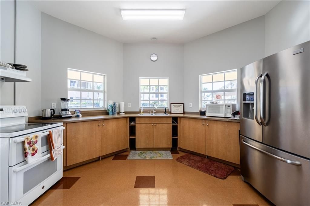 1121 Van Loon Commons Cir, Unit 305, Cape Coral, FL 33909 Photo