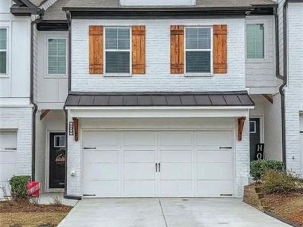 299 Auburn Valley Way, Auburn, GA 30011
