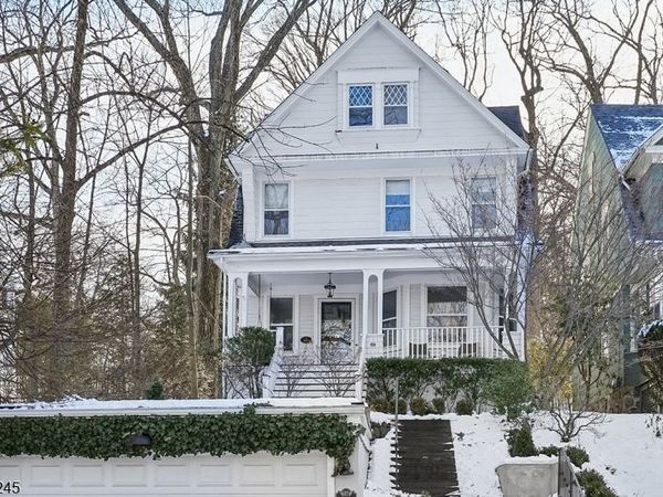 62 MOUNTAIN AVE, Summit, NJ 07901