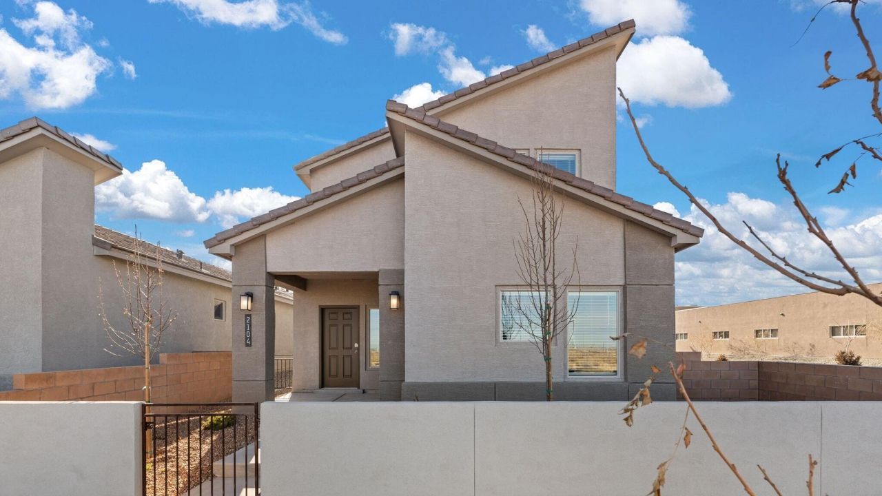 2128 Bobby Foster Road Se, Albuquerque, NM 87106 Main Photo