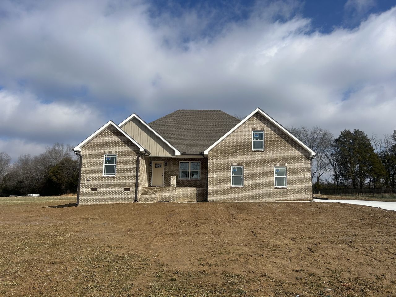 460 Randall Ln, Manchester, TN 37355 Main Photo