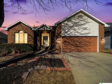 15024 Spaulding Street, Omaha, NE 68116