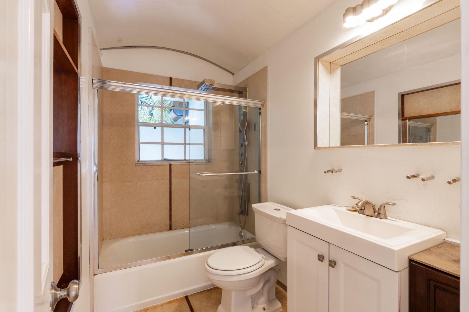 1139 NW 1st Avenue, Fort Lauderdale, FL 33311 Photo