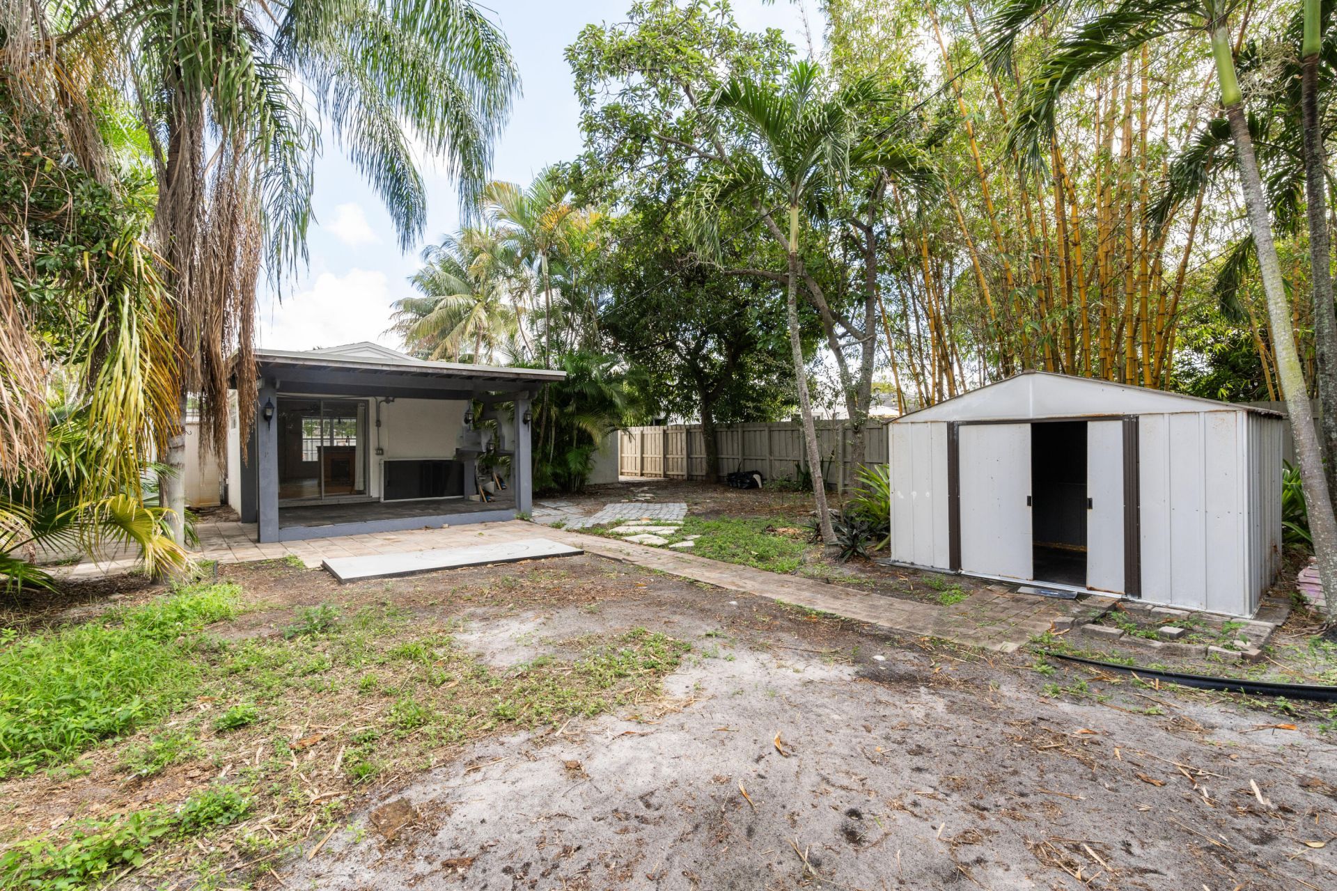 1139 NW 1st Avenue, Fort Lauderdale, FL 33311 Photo