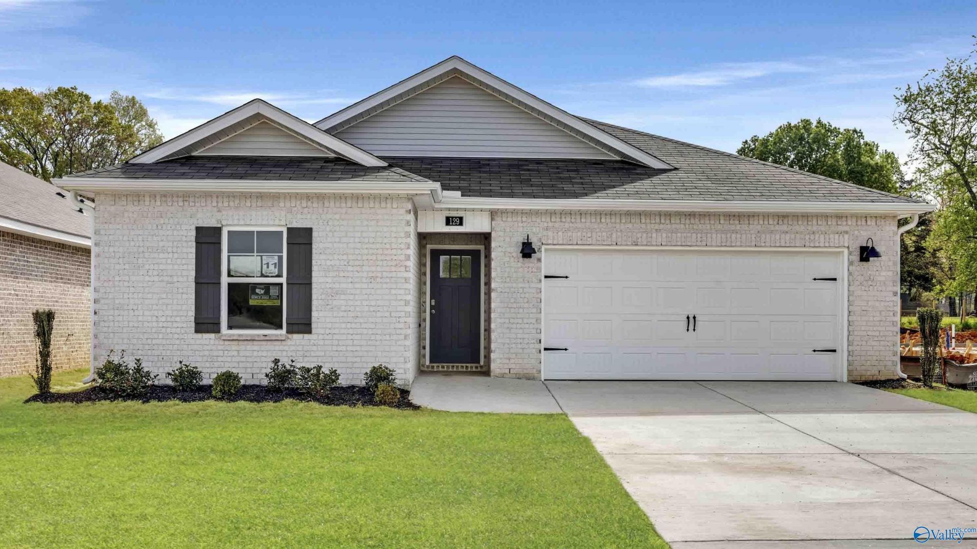 129 Cattail Court, Guntersville, AL 35976 Main Photo