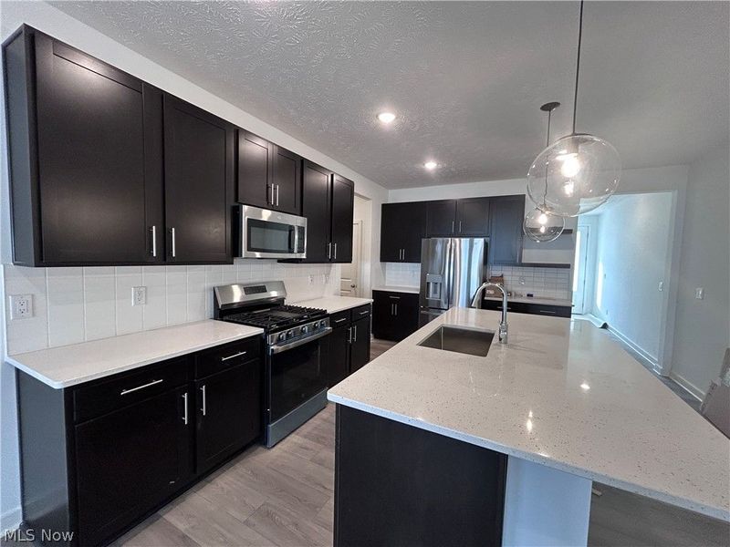 5083 Shepherds Glen, Willoughby, OH 44094 Photo 3