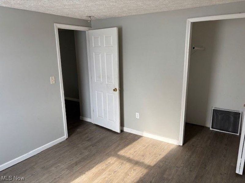 4736 E High Street, Unit A, Mantua, OH 44255 Photo 2