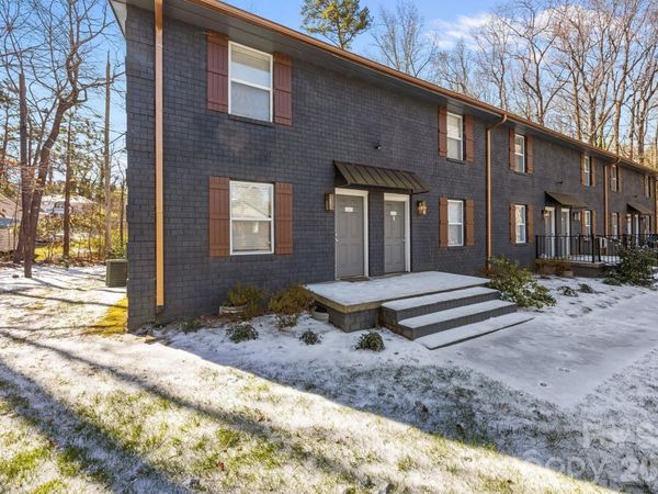 1422 Nottingham Road , Kannapolis, NC 28081