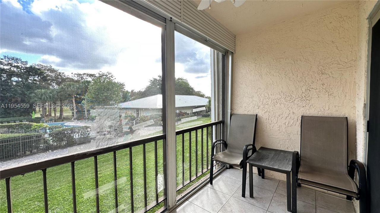 6200 NW 44th St , Unit 208, Lauderhill, FL 33319 Photo