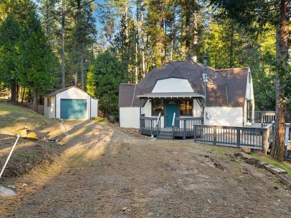 5841 Fallen Oak TRL, Pollock Pines, CA 95726