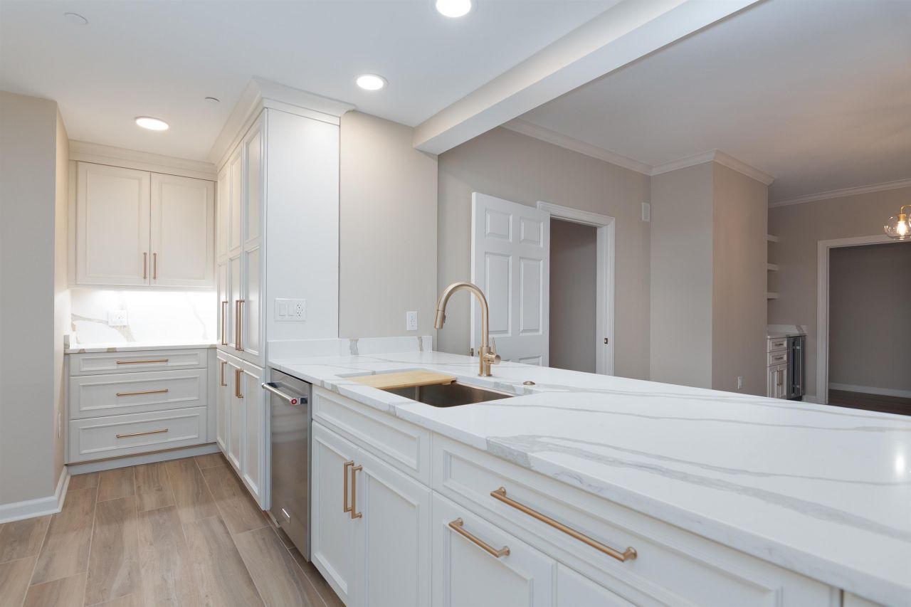 8500 Margate Circle Photo 22