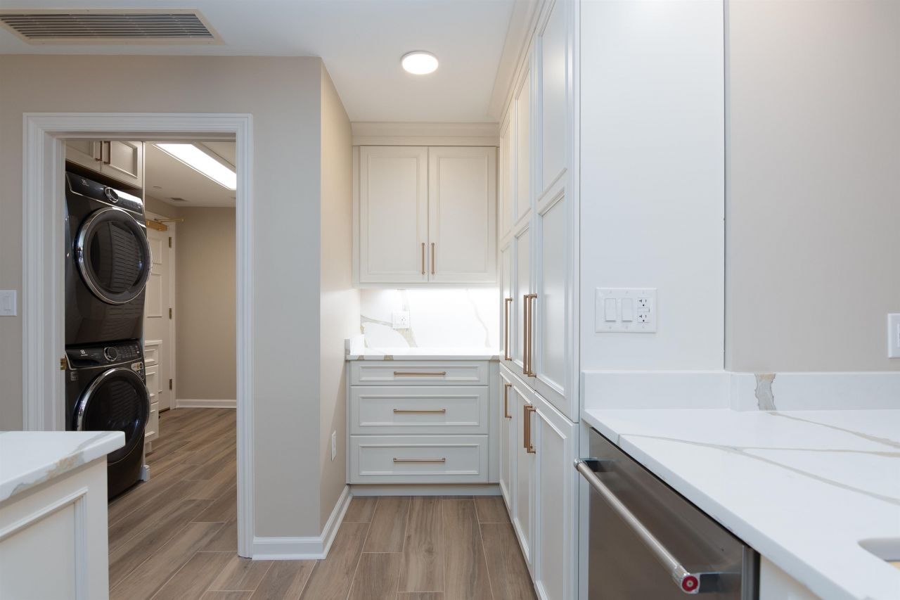 8500 Margate Circle Photo 23