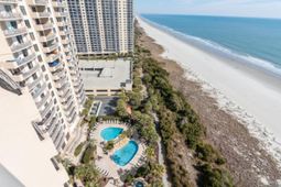 8500 Margate Circle photo 4