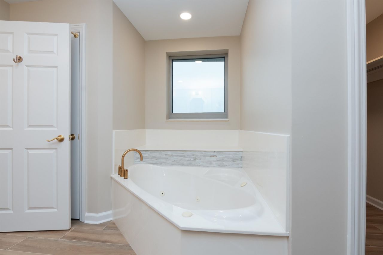 8500 Margate Circle Photo 42